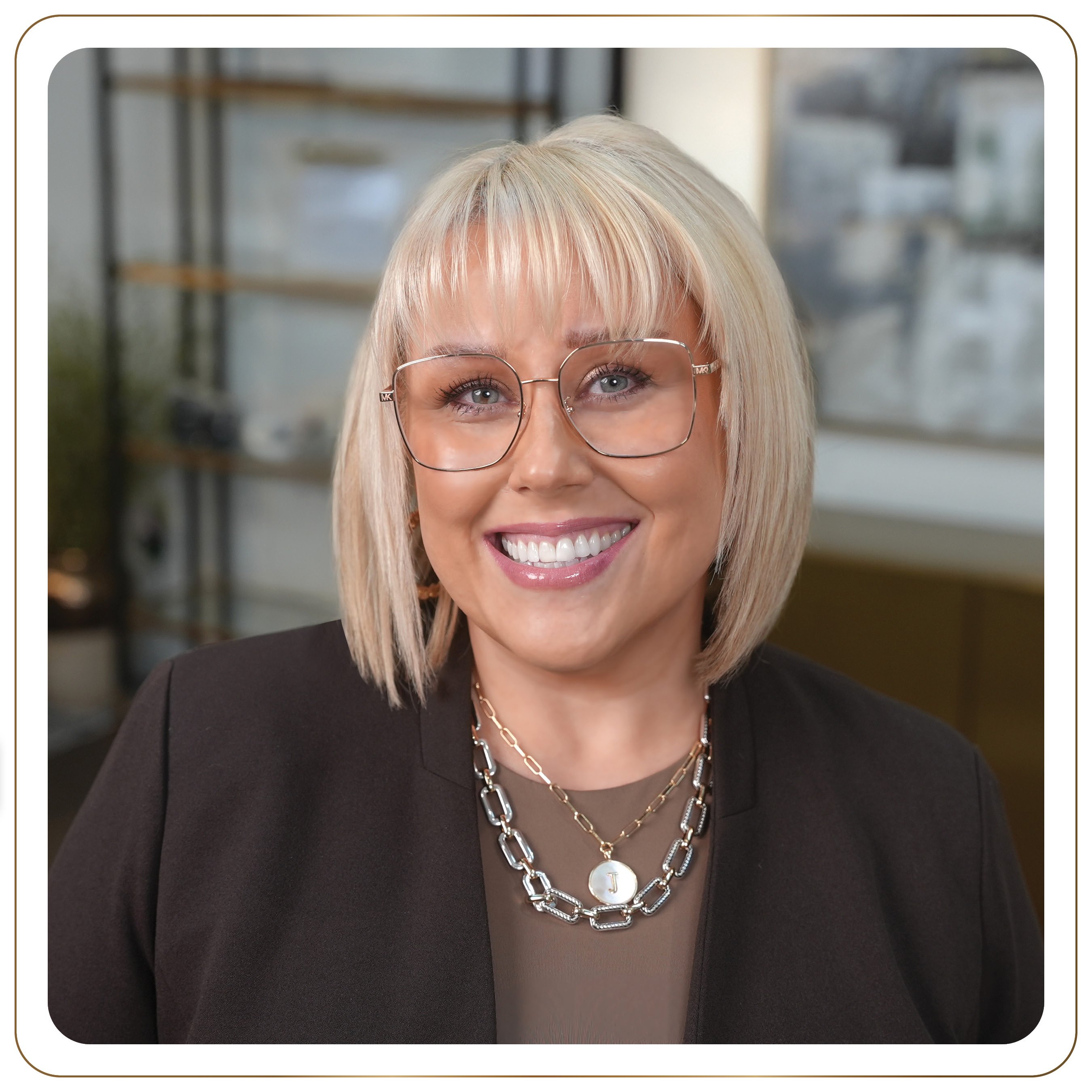 Jamie Rebarcheck | Furniture Mall Olathe Home Stylist